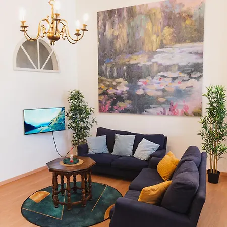 Pergola شقة *